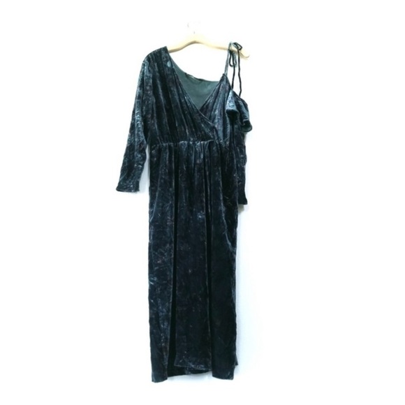 ZARA Asymmetrical Shoulder Crushed Velvet‎ Midi Dress in Emerald size S Holidays - Picture 8 of 16